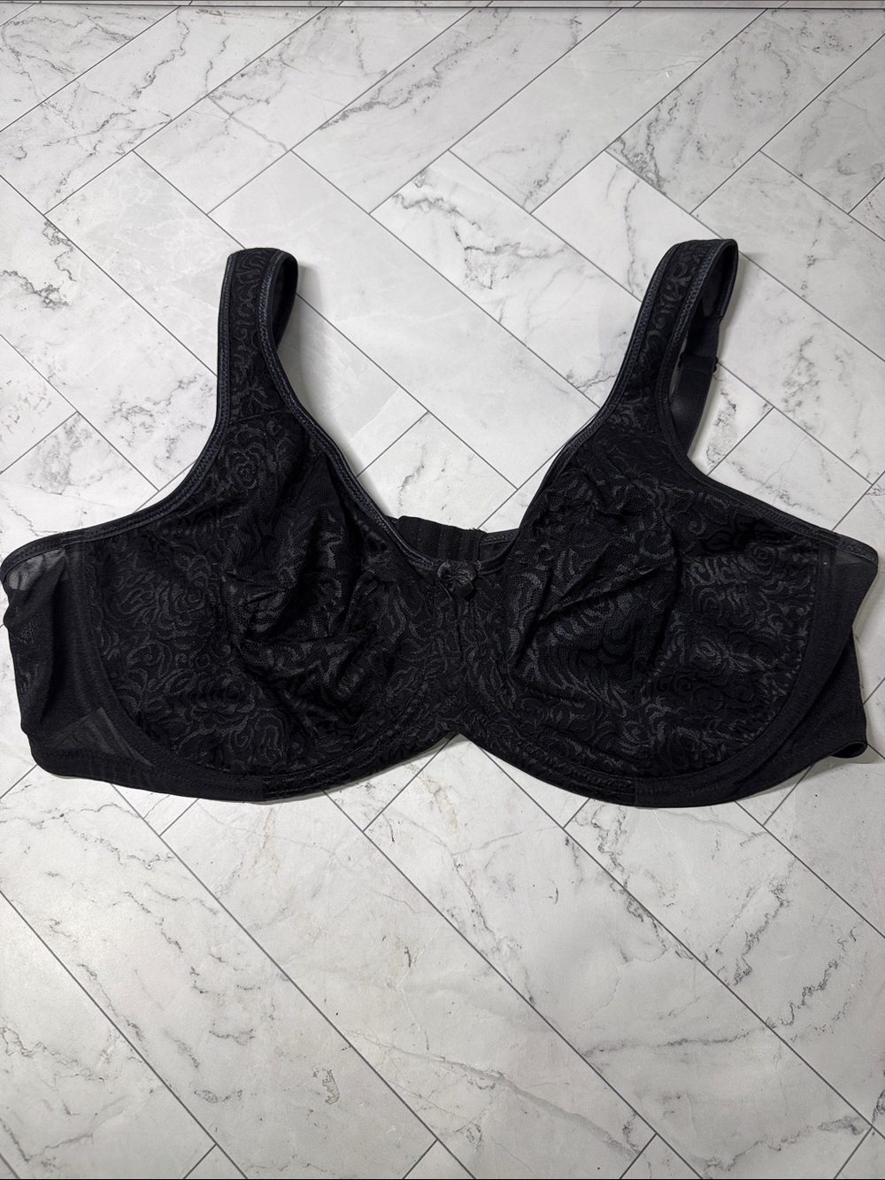 NWT Breezies Wild Rose Seamless Underwire Support Bra Black 46D
